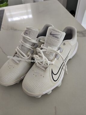 Nike Men Softball Cleats - White with Black Swoosh